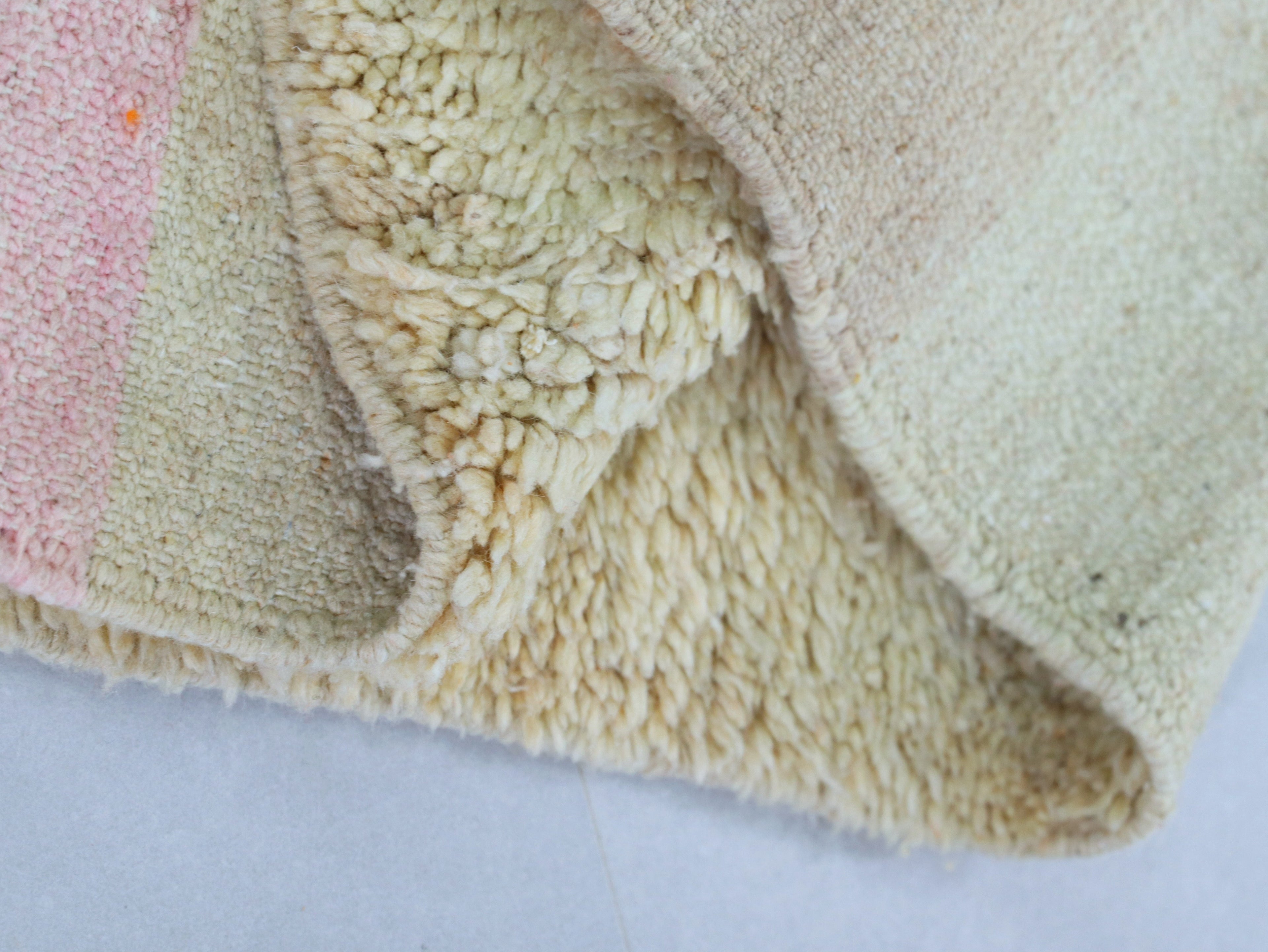 Moroccan Wool Rug 5x8 - A12