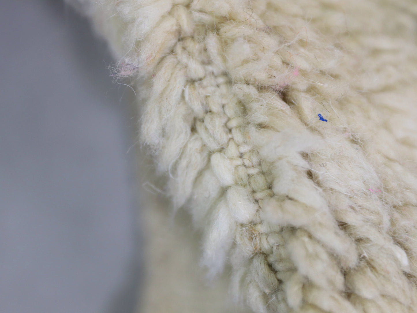 ivory white Moroccan Rug 5x8 - A57