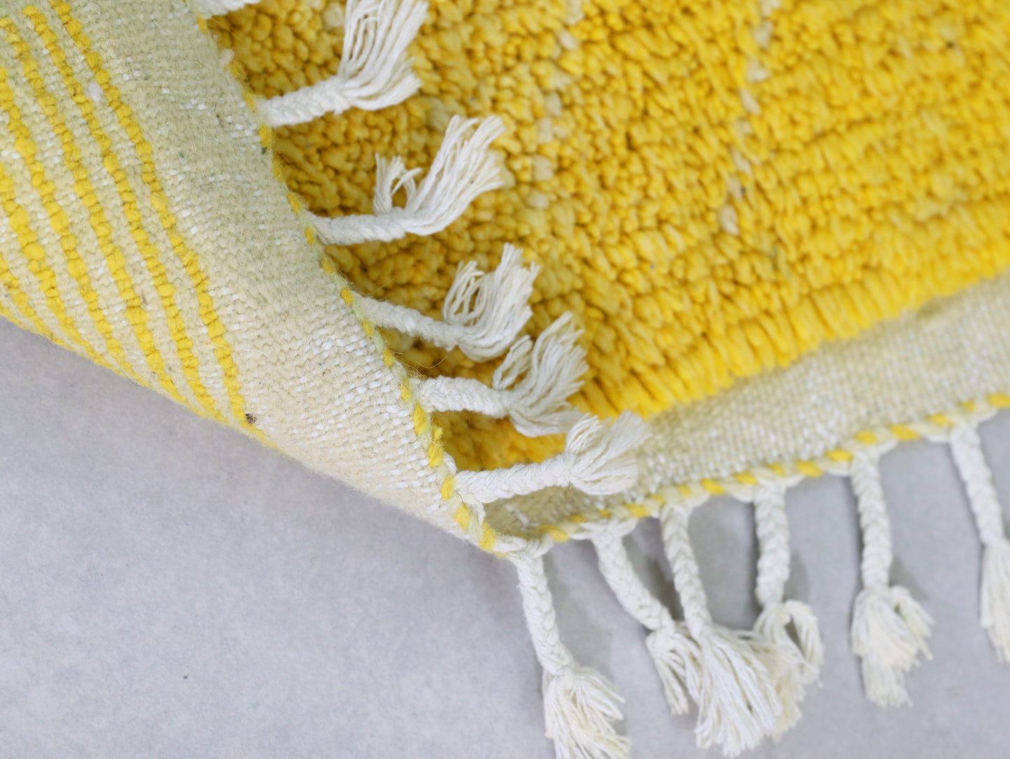 Yellow Moroccan Beni Ourain Rug 5x6 - A92