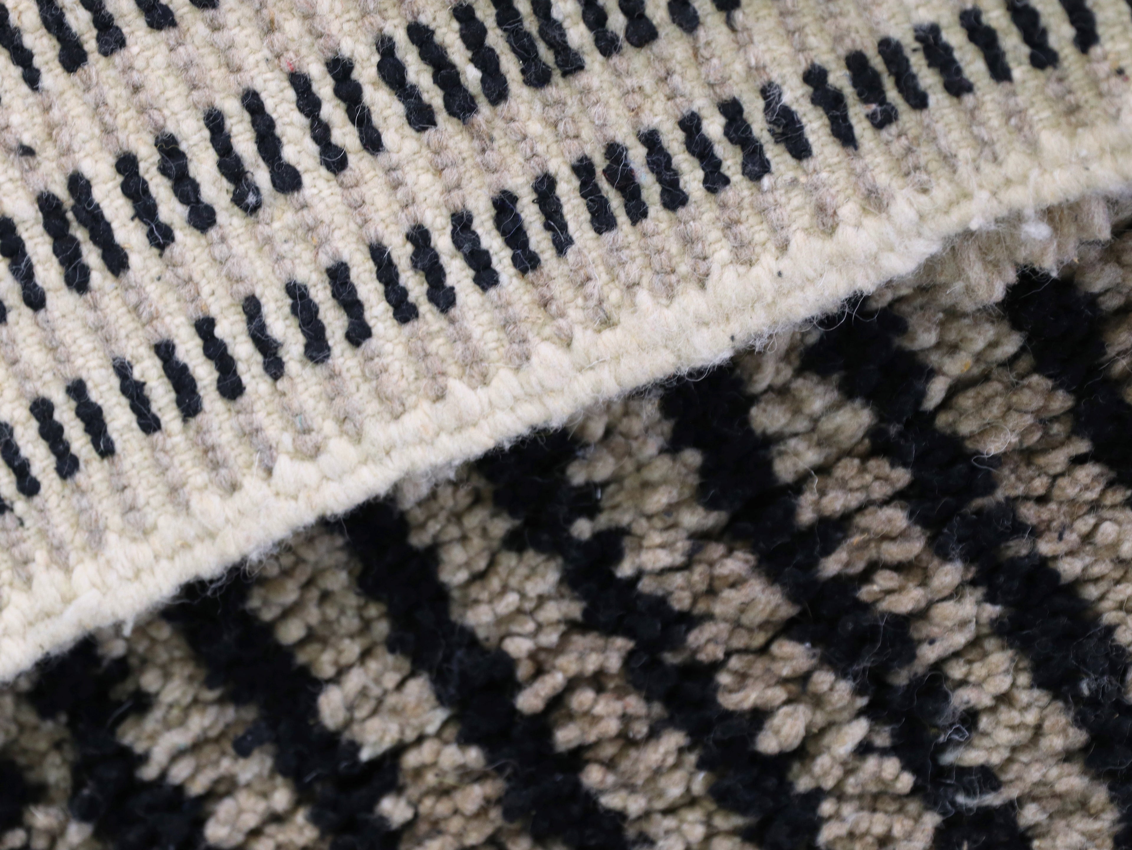 Striped Moroccan Runner Rug 3x8 - B27