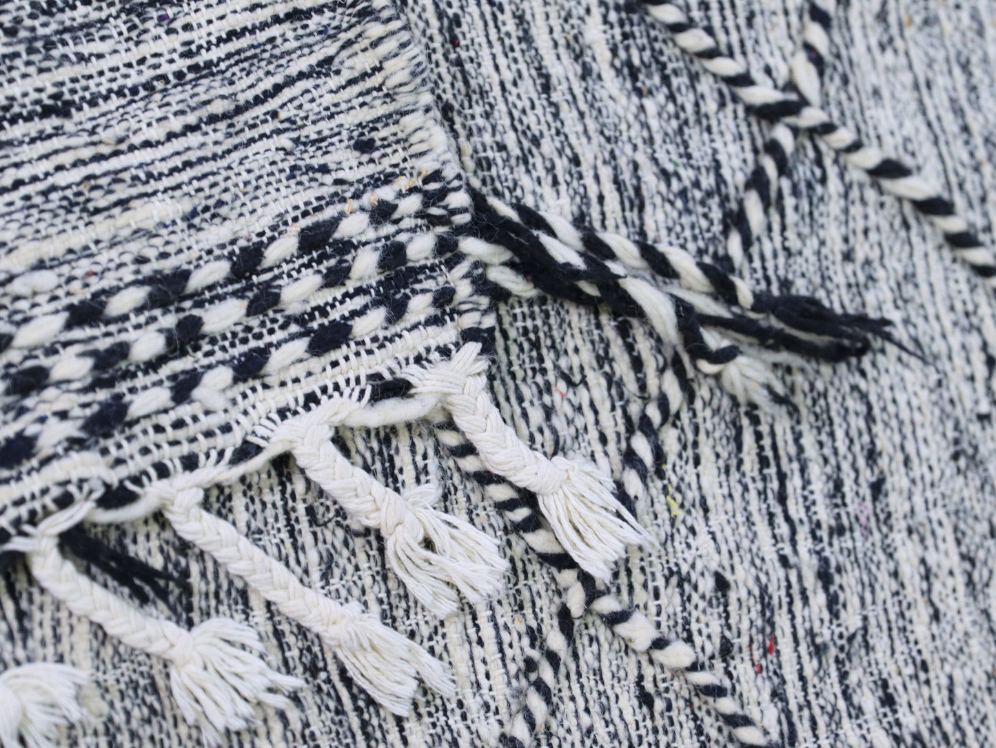 Moroccan Runner Rug 2x16 - B26