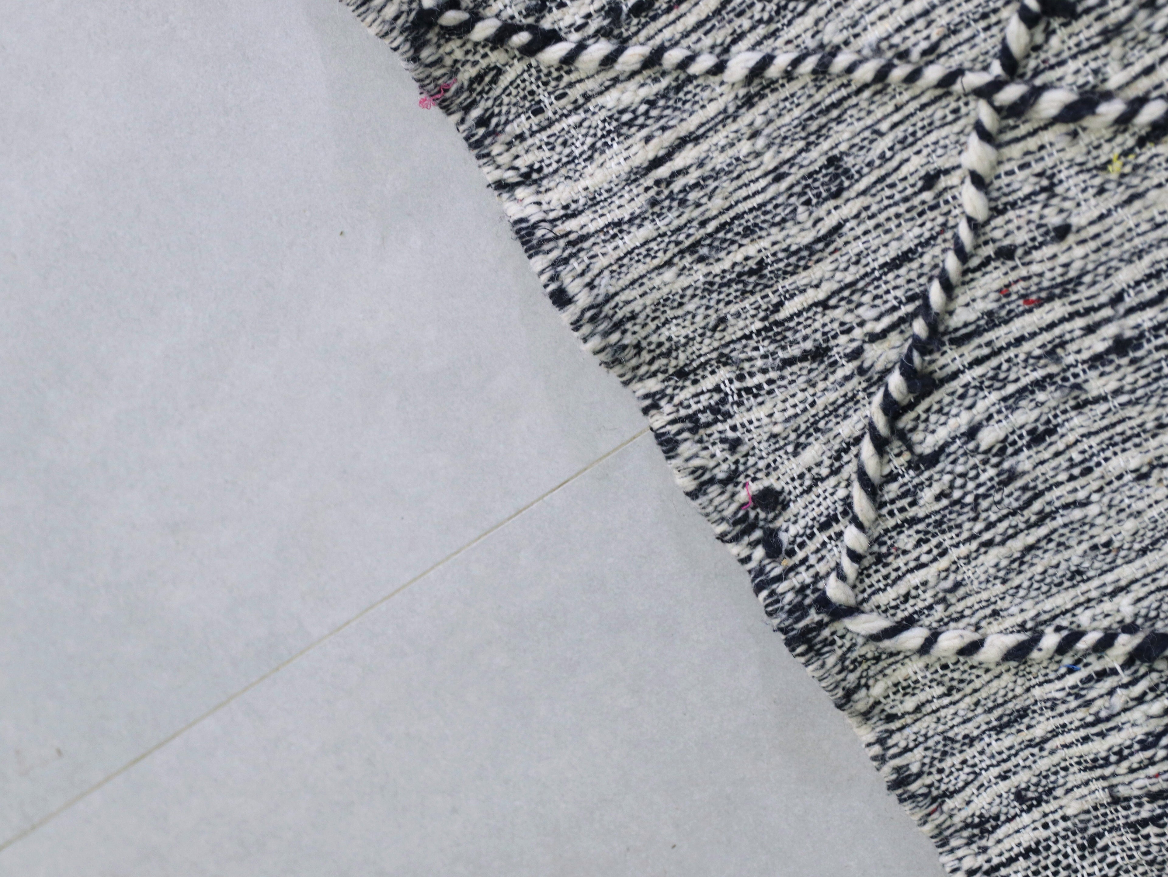 Moroccan Runner Rug 2x16 - B26