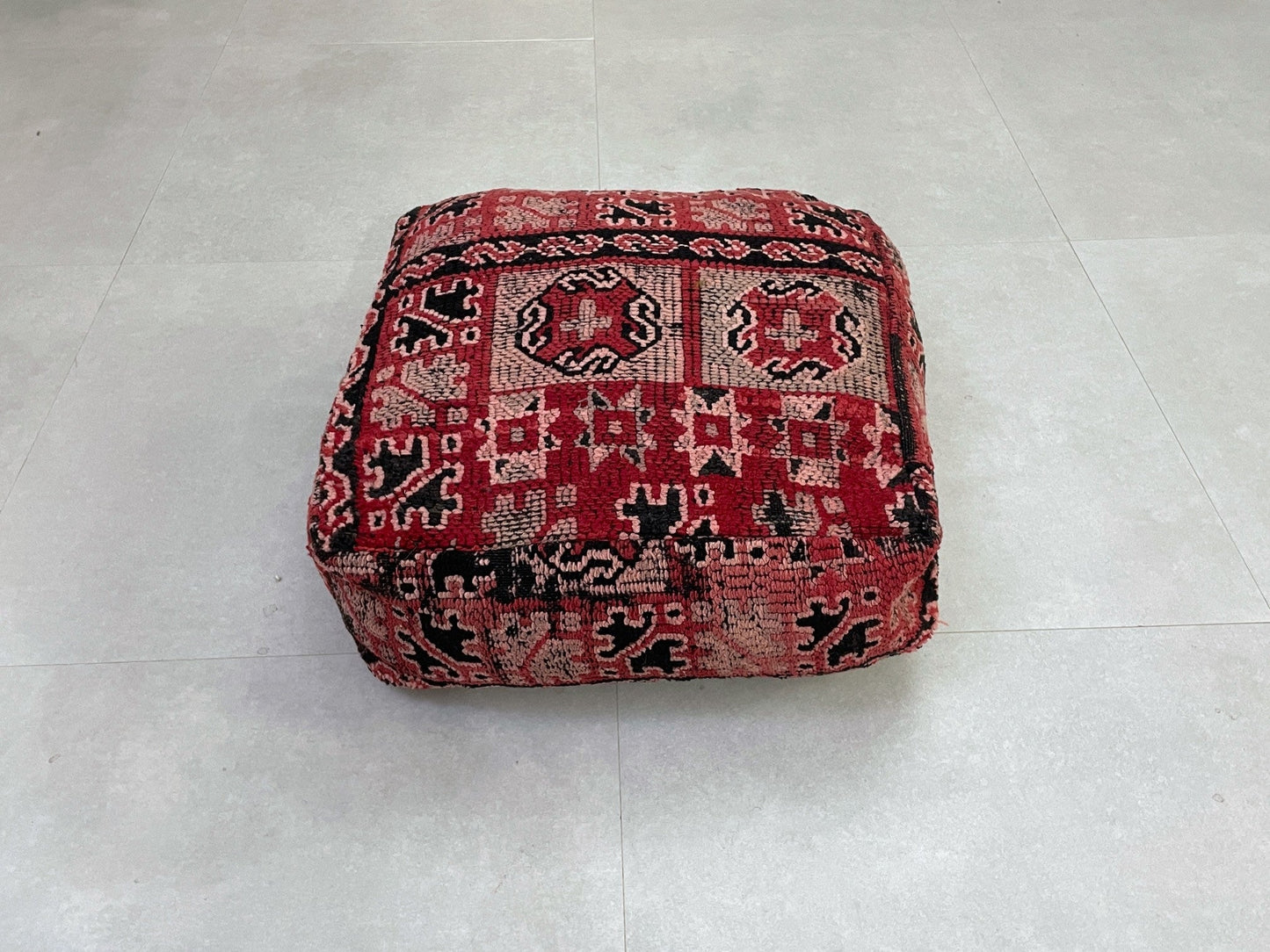 Moroccan pouf cover - U36