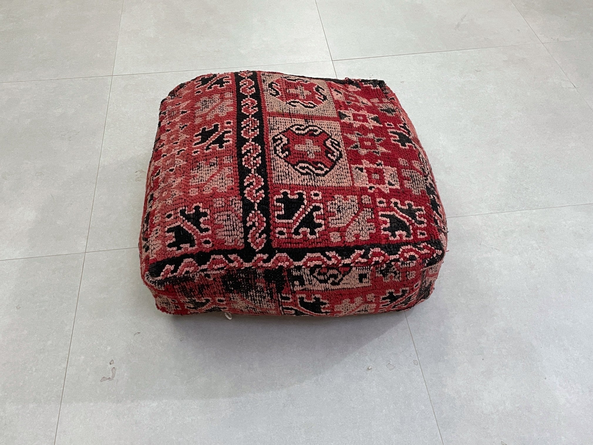 Moroccan pouf cover - U36